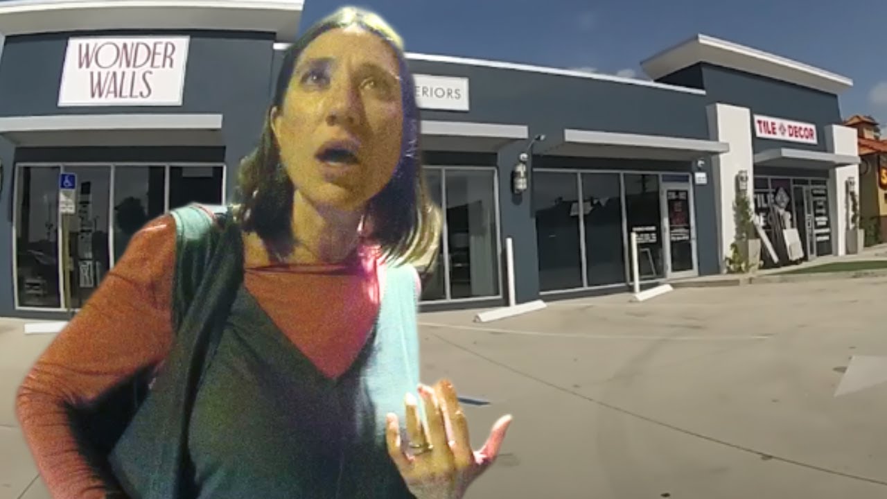 Police Step in After Lady Won’t Leave Gay Bar