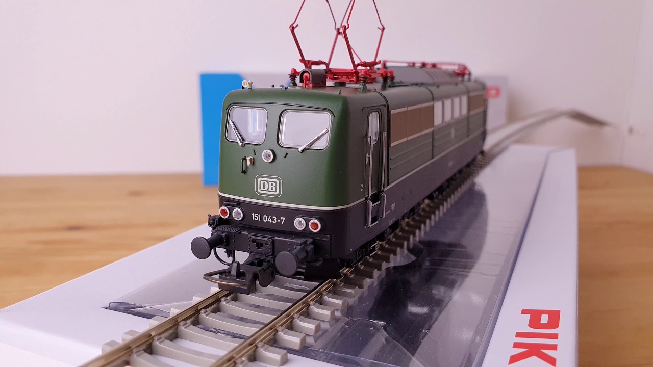 PIKO 51316 BR 151 DB MIT SOUND DECODER