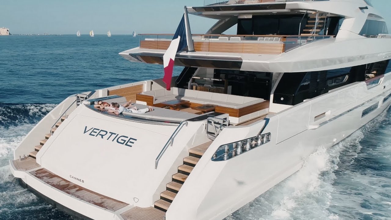 Sensational Charter Yacht 