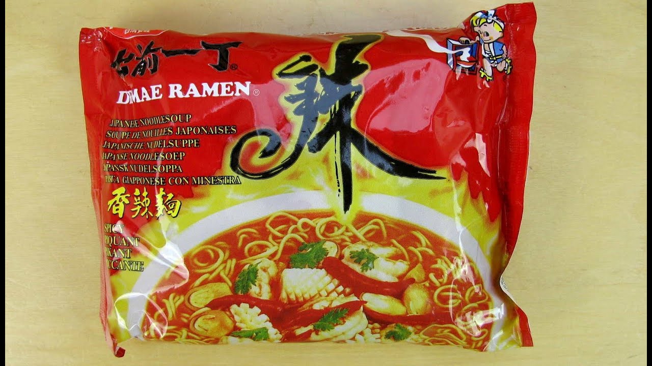 Nissin Ramen Spicy - Japanese Noodles Soup