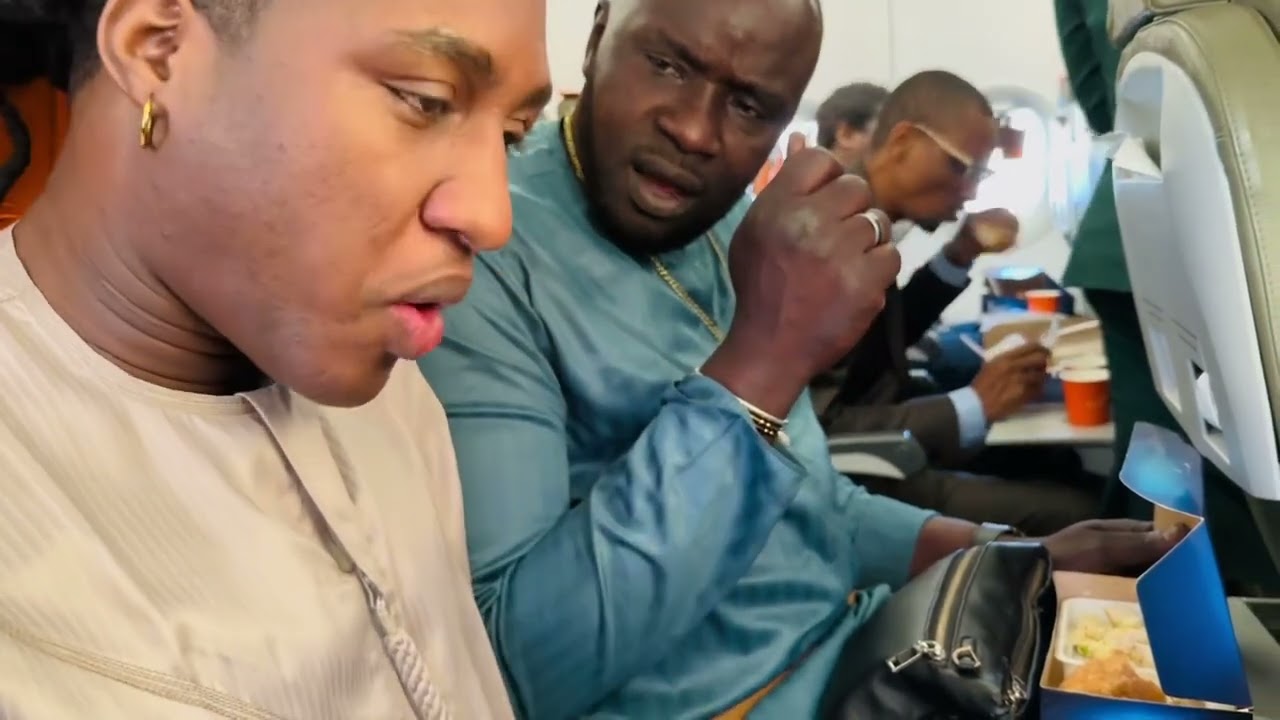 Je dit même dans l’avion mon chauffeur es toujours fâché😂😂