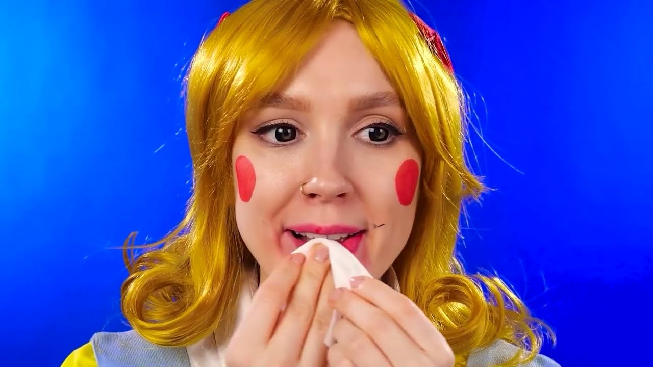 Living Porcelain Doll Family || Spooky Annabelle Makeup Tutorial by MUAhaha SECRET🔥