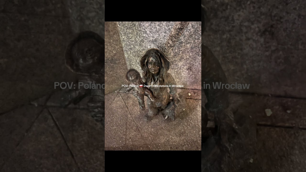 Poland 🇵🇱 dwarf mini statues in Wroclaw