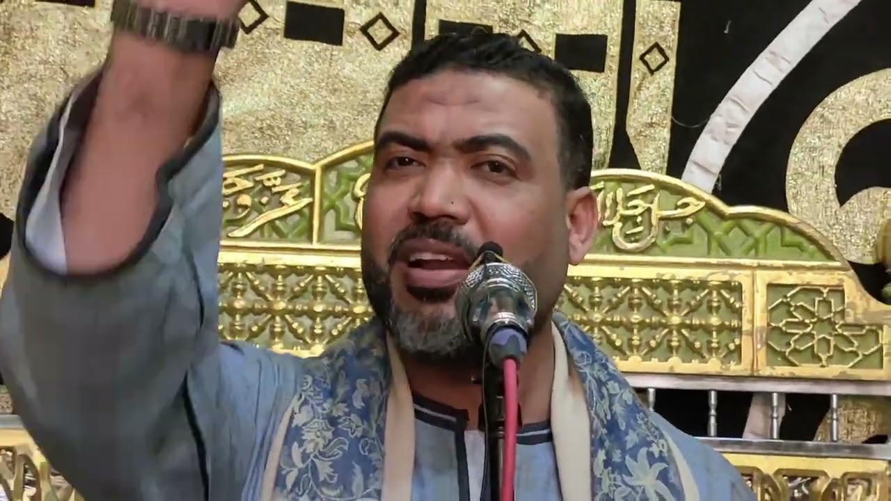 ابوحنيفة النعمان قرأ القرآن كله في ركعة وتر امام الكعبة اسمع الشيخ ابراهيم رفعت قال اي؟