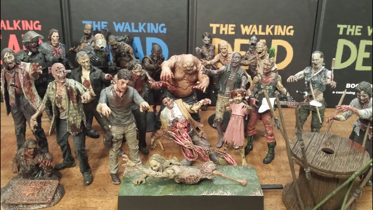 Happy Halloween! The walking dead zombie action figure collection  (HD)