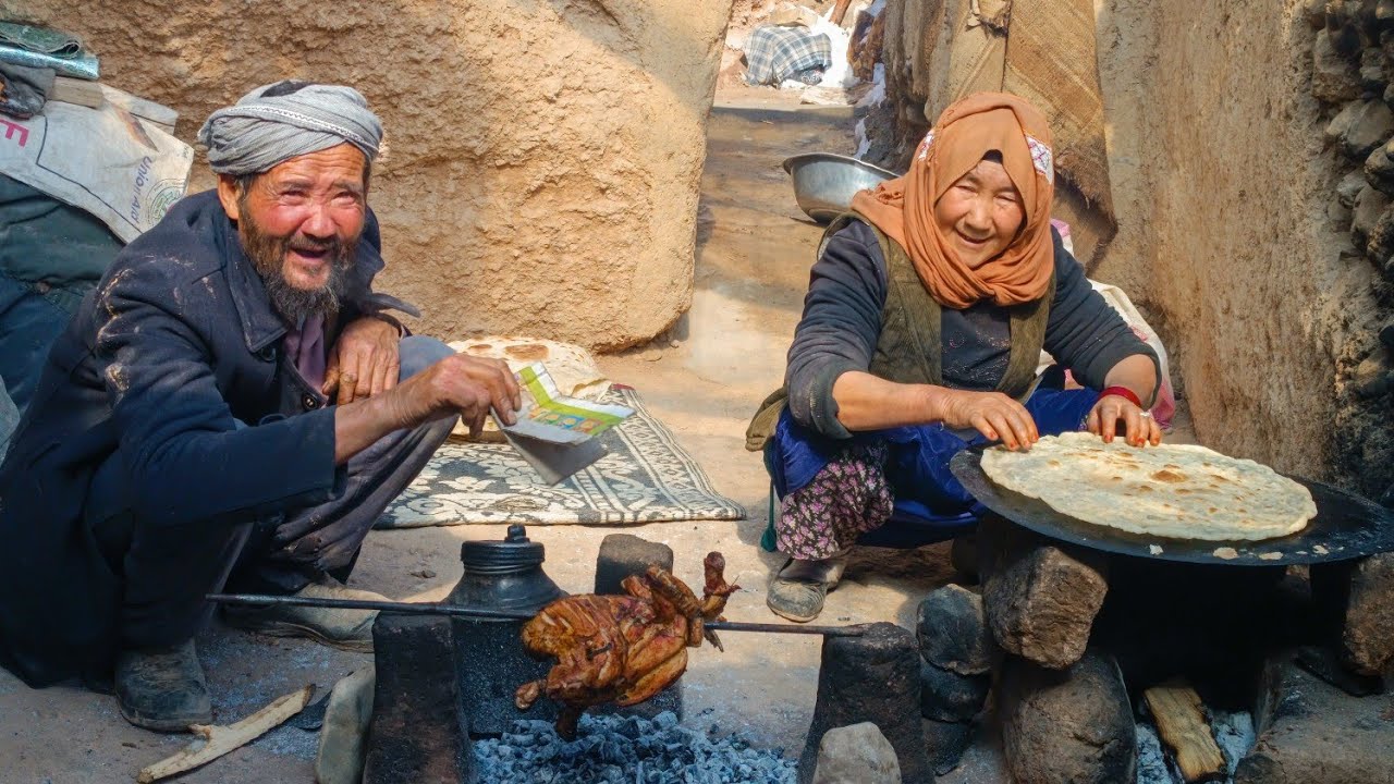Love Story in Cave : 2000-year-ago lifestyle
