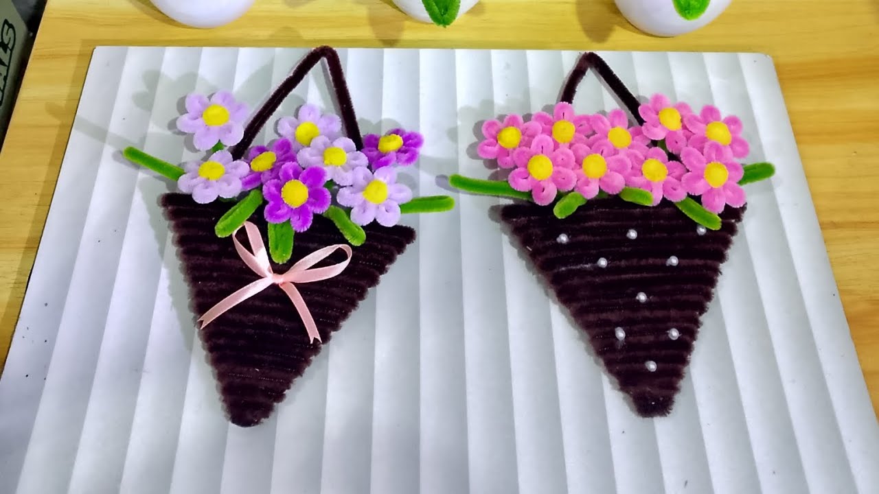 Tutorial Pot Gantung Segitiga dari Kawat Bulu dan kardus bekas, pipe cleaner handmade