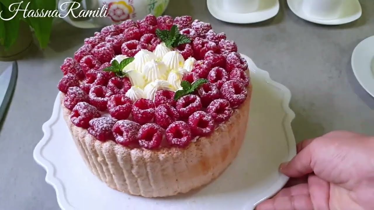 تحلية راقية لجميع المناسبات شارلوت باسهل طريقة charlotte 