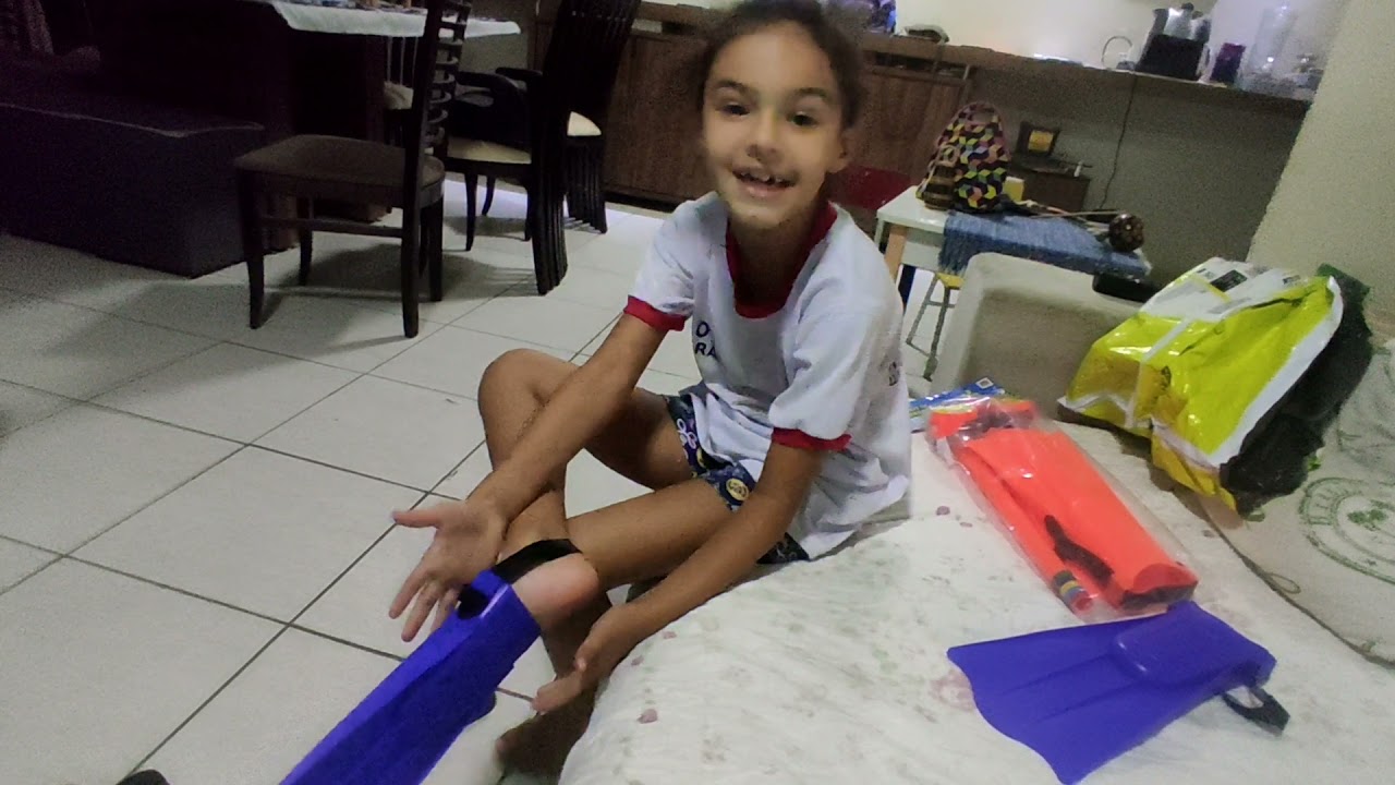KIT MERGULHO INFANTIL, NADADEIRAS, SNORKEL E MASCARA.