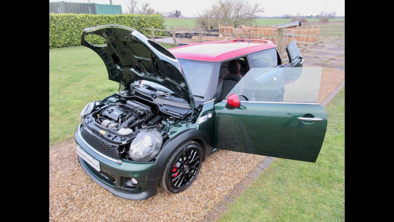 2014 Mini Clubman John Cooper Works Chilli Pack British racing Green