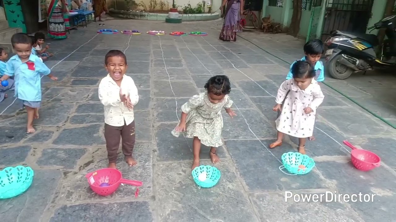 Pickup 5 balls activity for nursery.