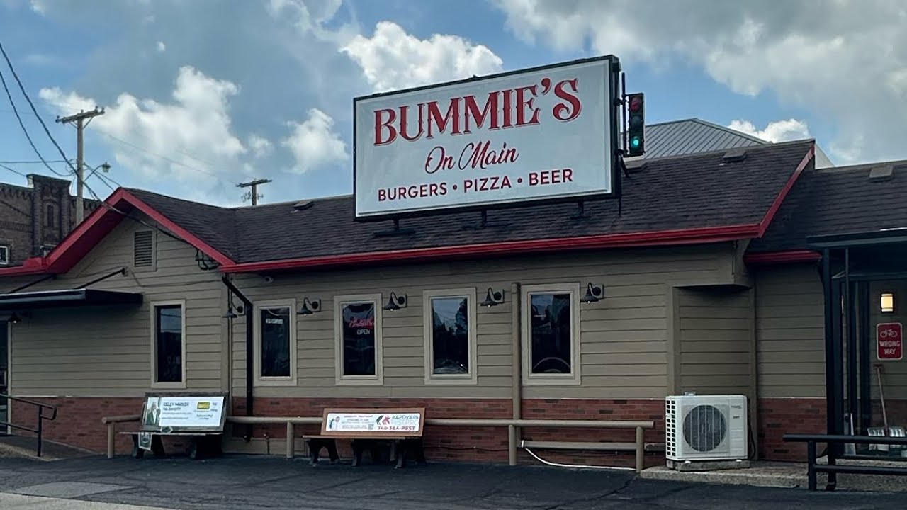 Bummie’s On Main. Newark Oh. BEST BURGER YET!!!