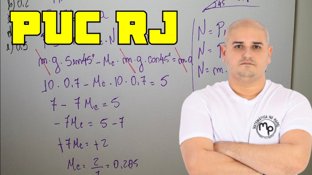 Um bloco escorrega a partir do repouso por um plano inclinado que faz um ângulo de 45° com a