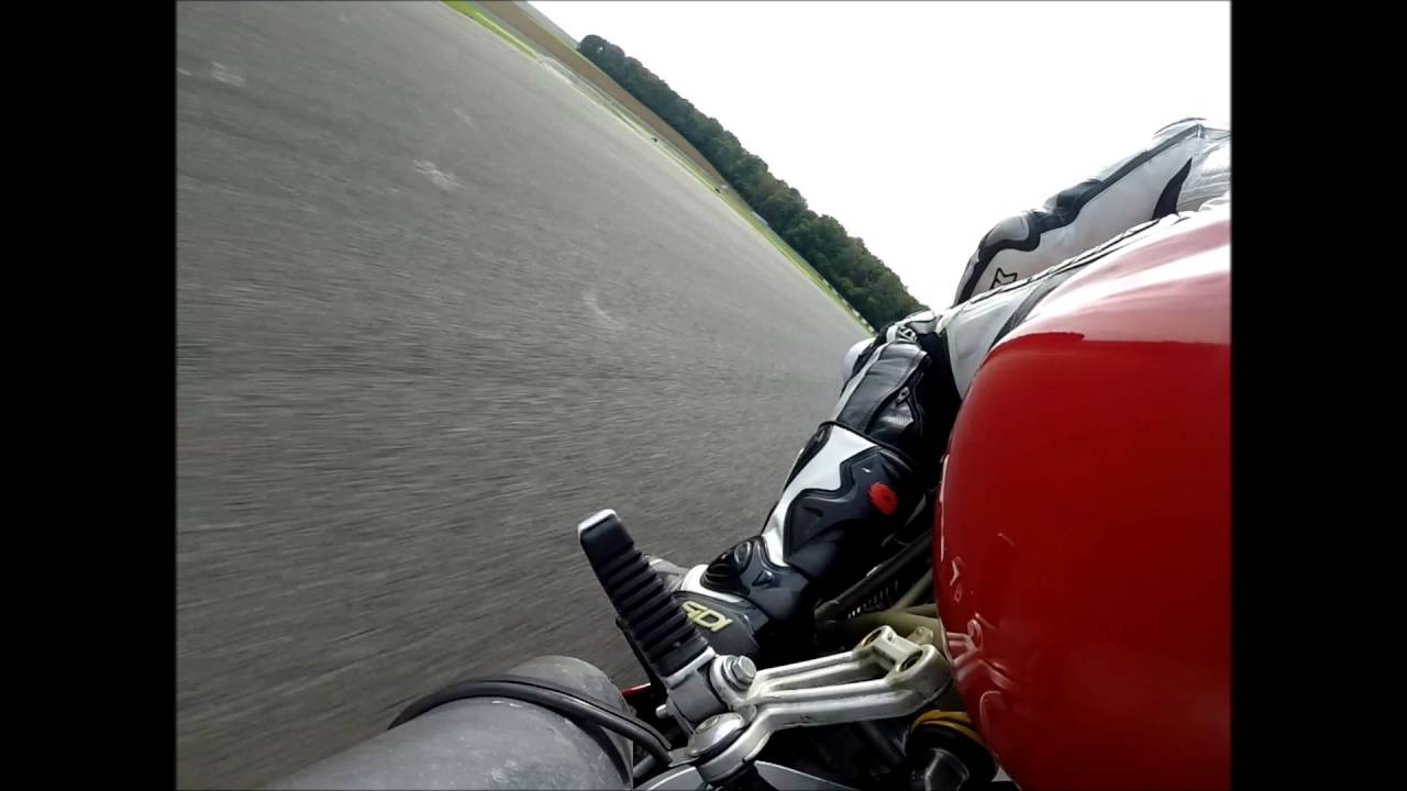 [Blazerij] Ducati Supersport 750 vs Ducati Supersport 900 Mettet September 2014 Inter-Track [HD]