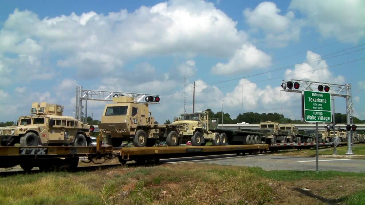Texas Northeastern RR (CORP 3860) military at Texarkana, Tx. 07/13/2010 ©