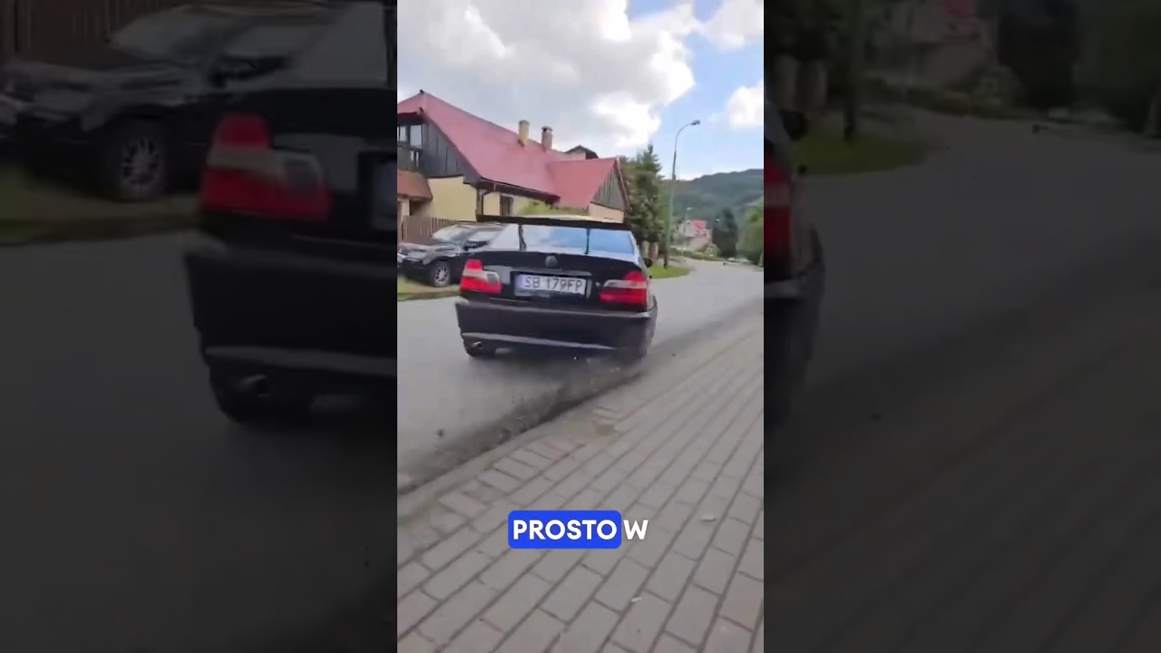 Jak widać #bmw nadrobiło zaległości względem #e46 ! Kt&oacute;re auto wybierasz? 🤠