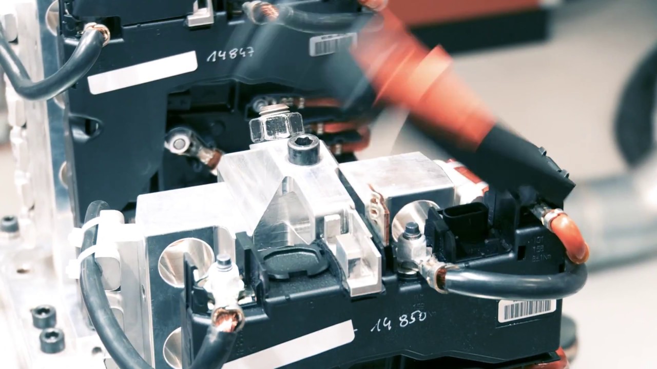 DRÄXLMAIER Group harness components