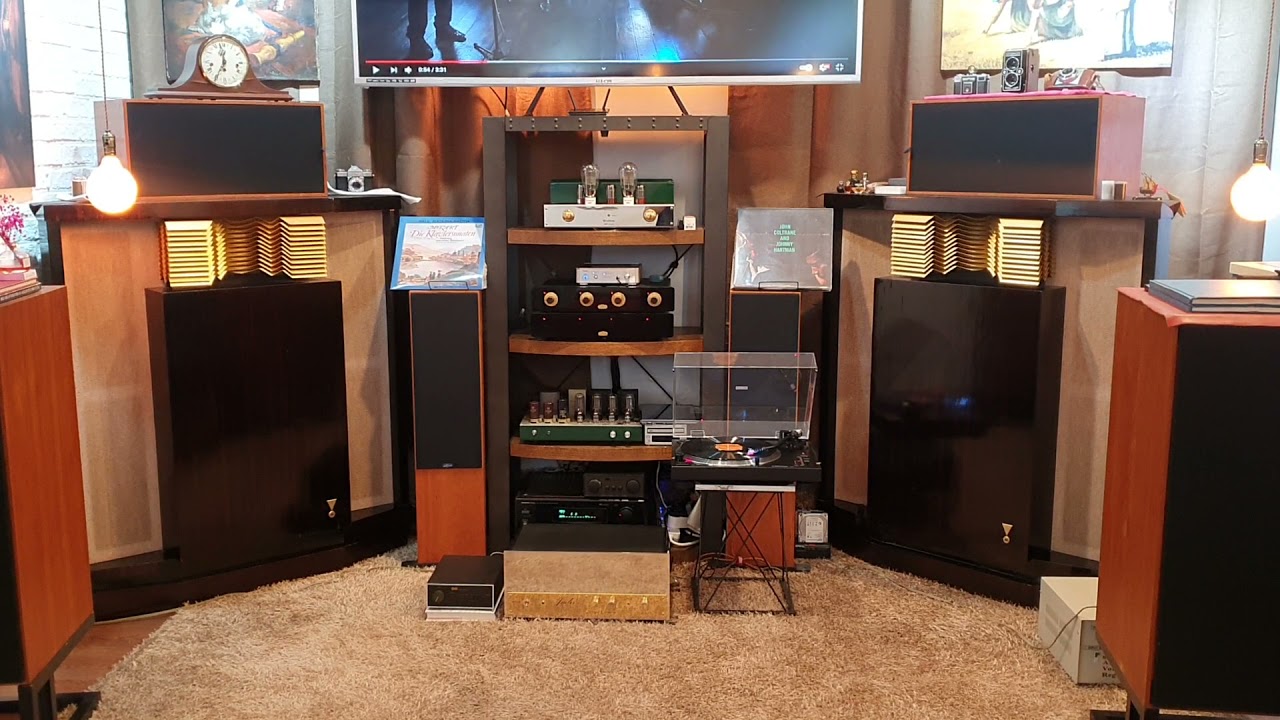 enjoy old LP with JBL Hartsfield vintage speakers
