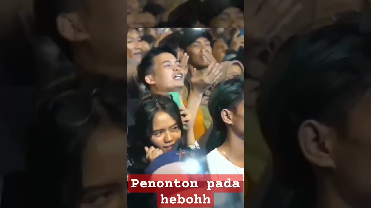 full penonton pada hebohh 