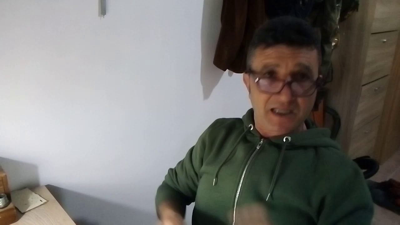 Cartuccia da sparare a l'alba per tordi..