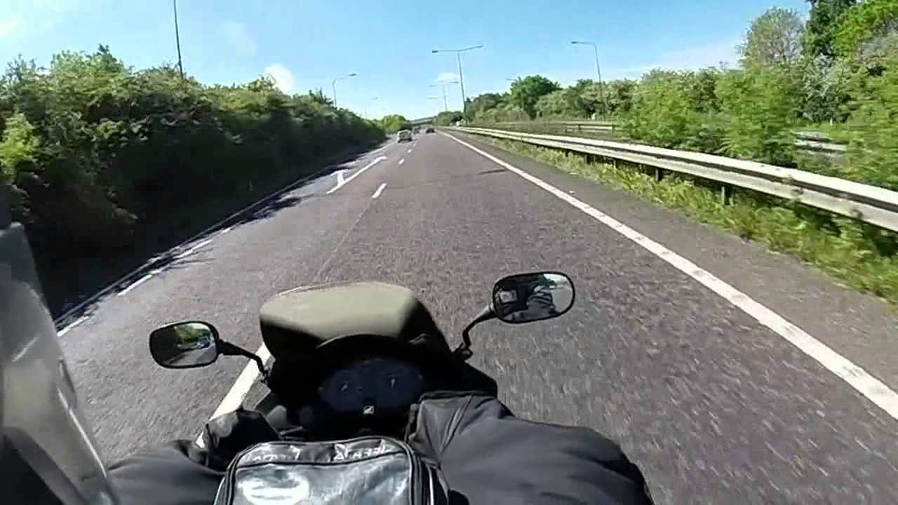 CBF600 vs NissanGTR