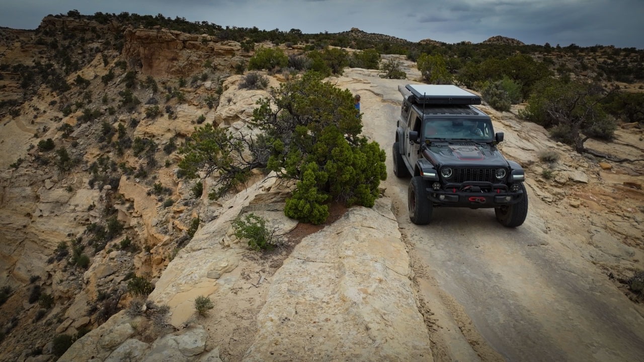 San Rafael Swell: Devil's Racetrack, Eagle Canyon & Eva Conover - Jeep Gladiator