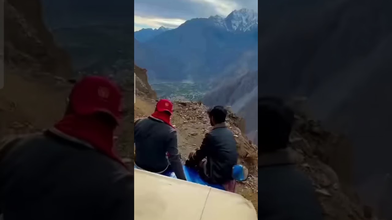 The narrowest mountain jeep track in the Hindu Kush range