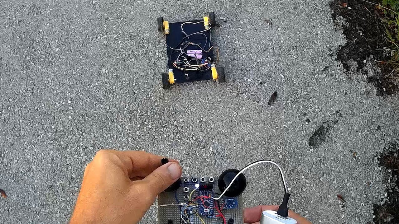 DIY Arduino Car With HC-12 Transceiver At 433 MHz