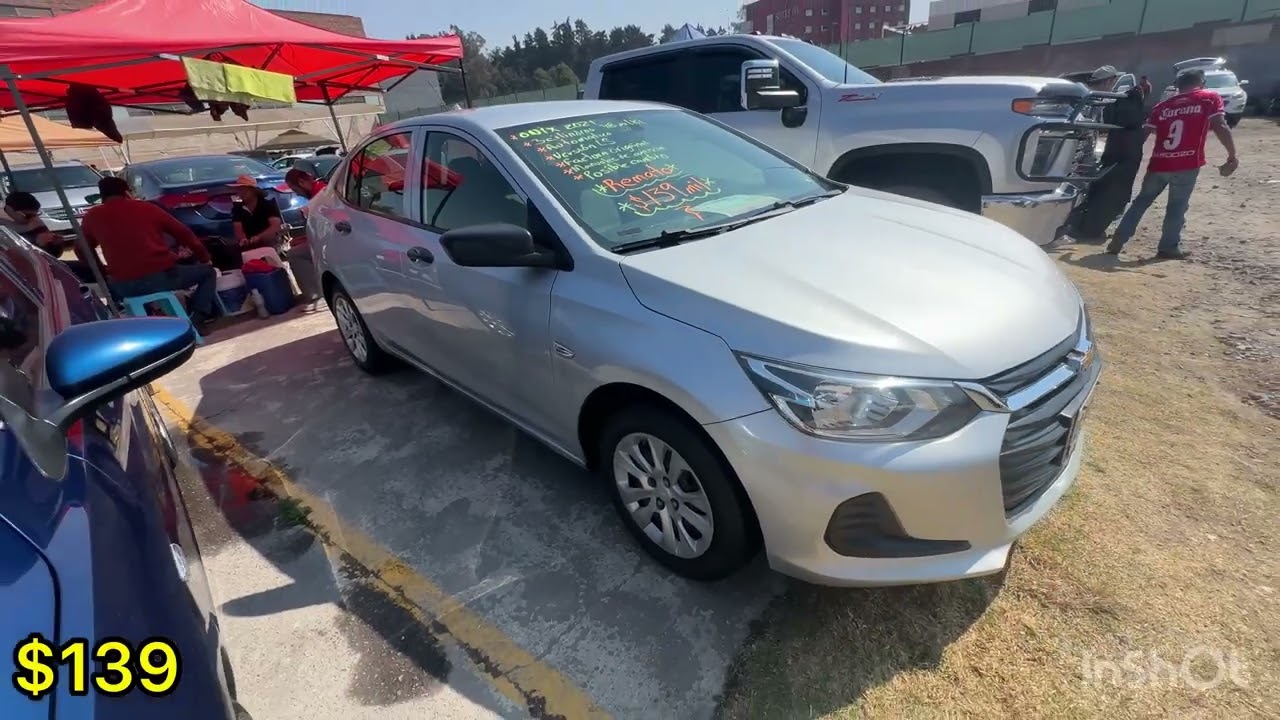 Cotizaciones en el tianguis de autos de Metepec