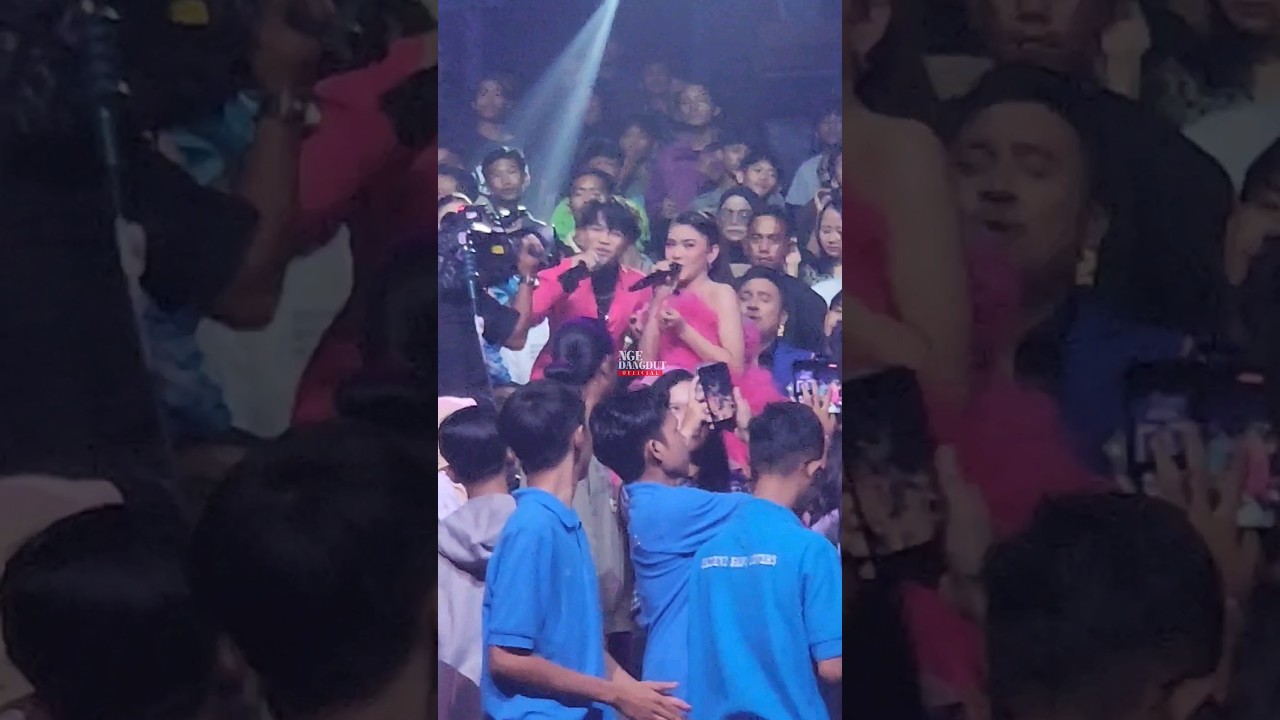 SRIDEVI DA 5 DAN AFAN DA 5 - KONSER WELCOME TO D'ACADEMY 6 