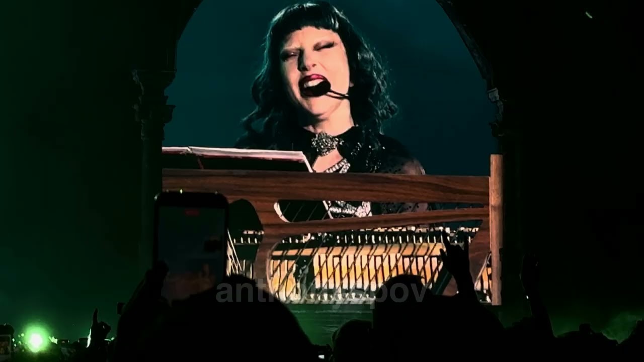 Lady Gaga - Marry The Night (Live at the MAYHEM Ball Tour in Melbourne) 6/12/25