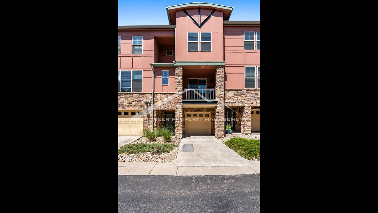 Broomfield Townhomes for Rent 2BR/2.5BA by Broomfield Property Management
