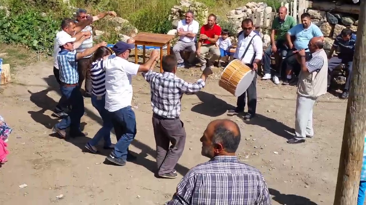 ARTABEL KÖY DÜĞÜNÜ / GÜLAÇAR KÖYÜ /GÜMÜŞHANE /DAVUL ZURNA