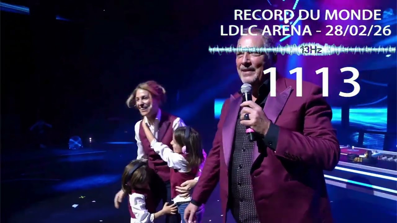 Messmer - Record du Monde battu ! - 1113 personnes hypnotisées en 5 min