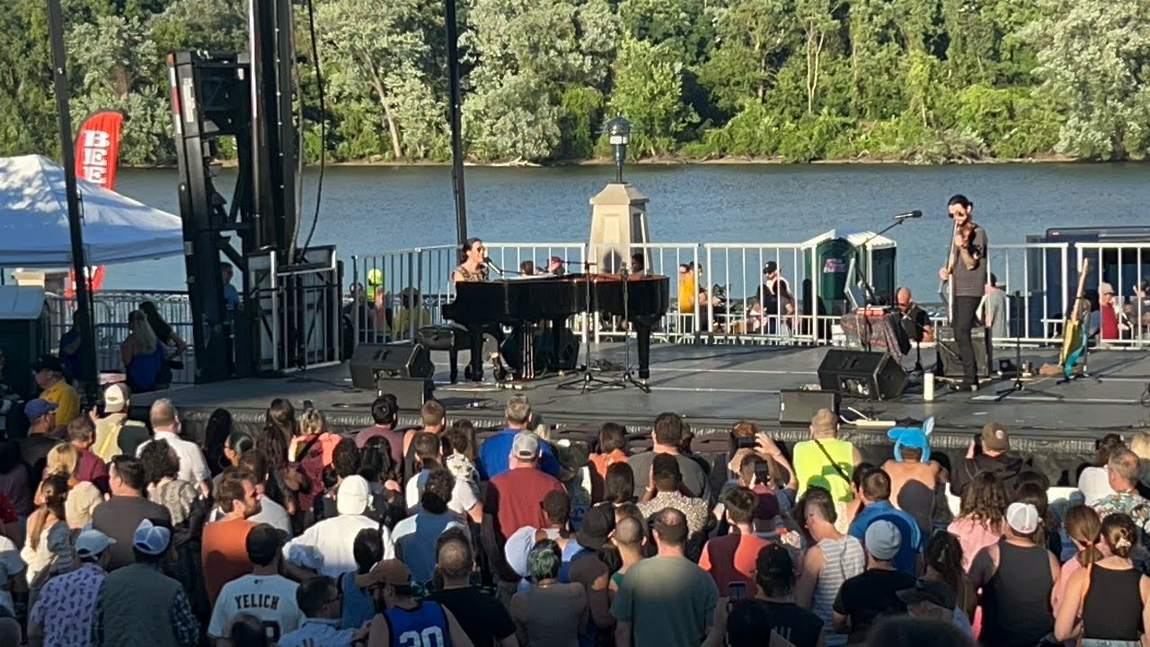 Vanessa Carlton - “White Houses” Alive at Five - Albany, NY 6/27/24