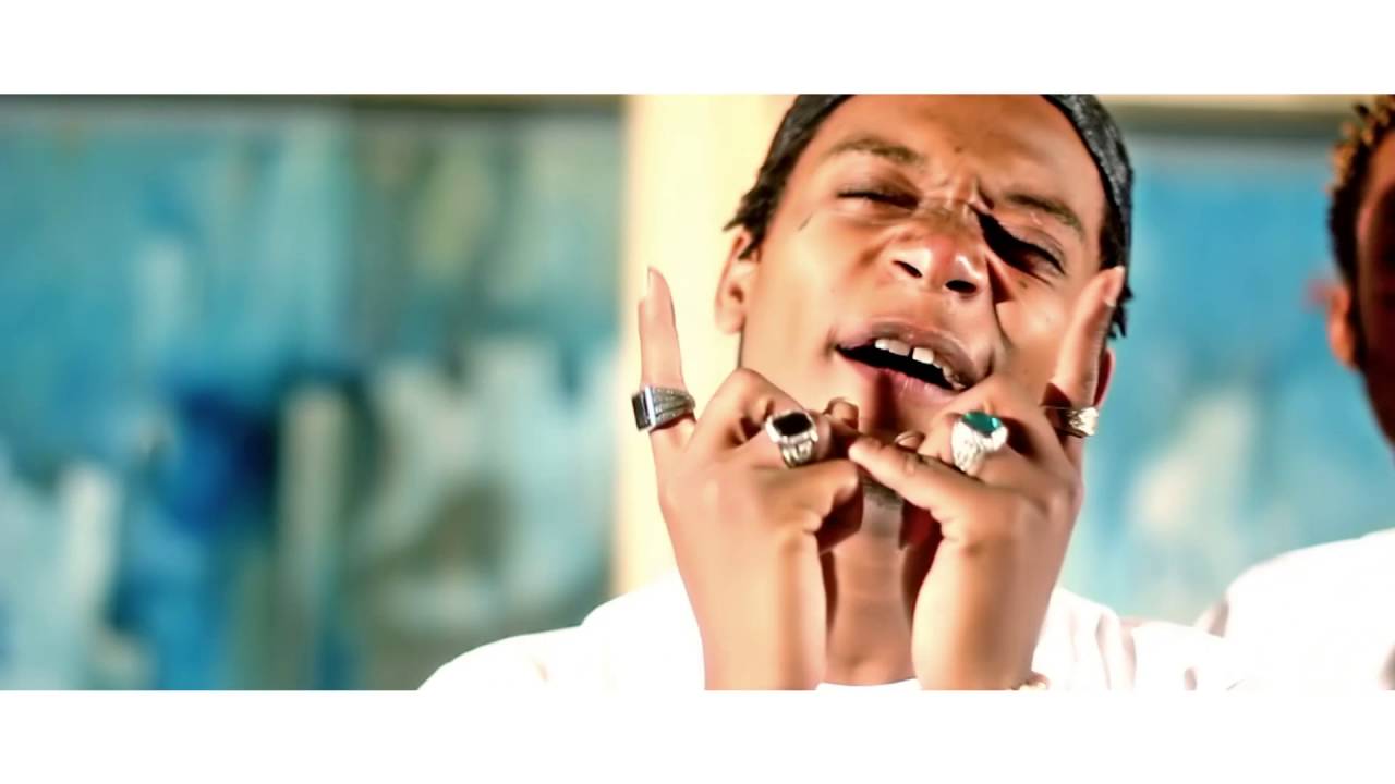 412 feat WEEI SOLDAT & CHECKITO - SMOKE & DRINK by Malinium Pictures
