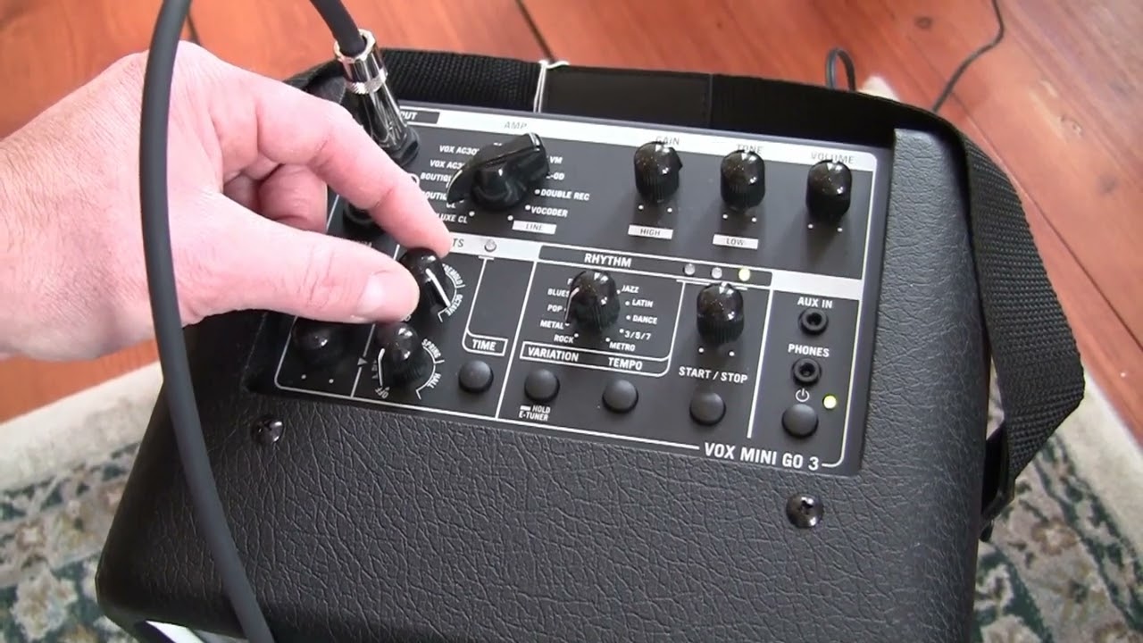 Demonstration of the VOX Mini GO 3 Amp