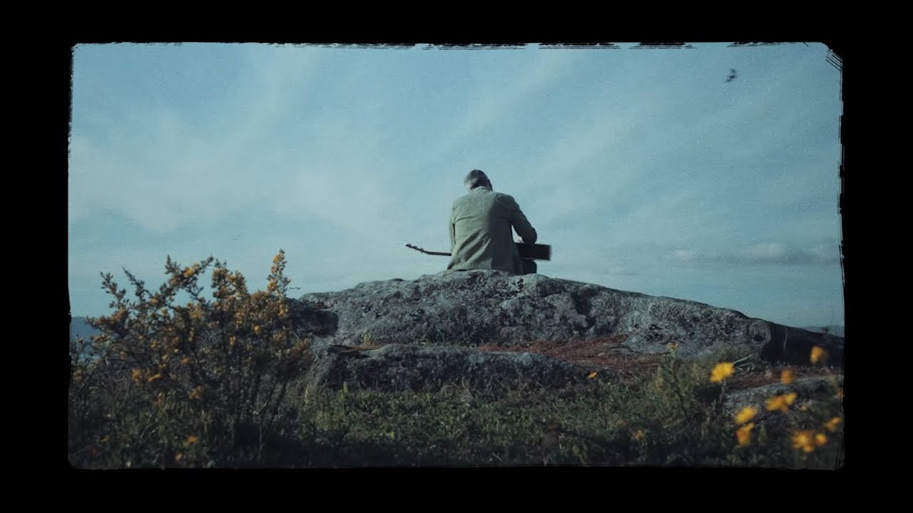 LEVANTO EL VUELO - Perseguidor