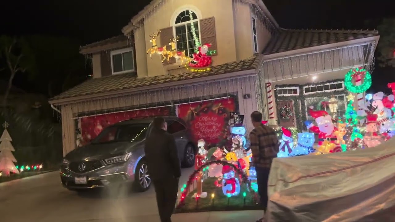 Christmas decorations in Irvine LA