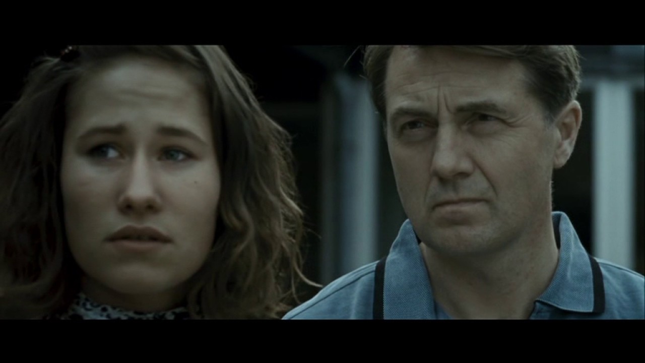 TO VERDENER - Jehovah's Witness scene