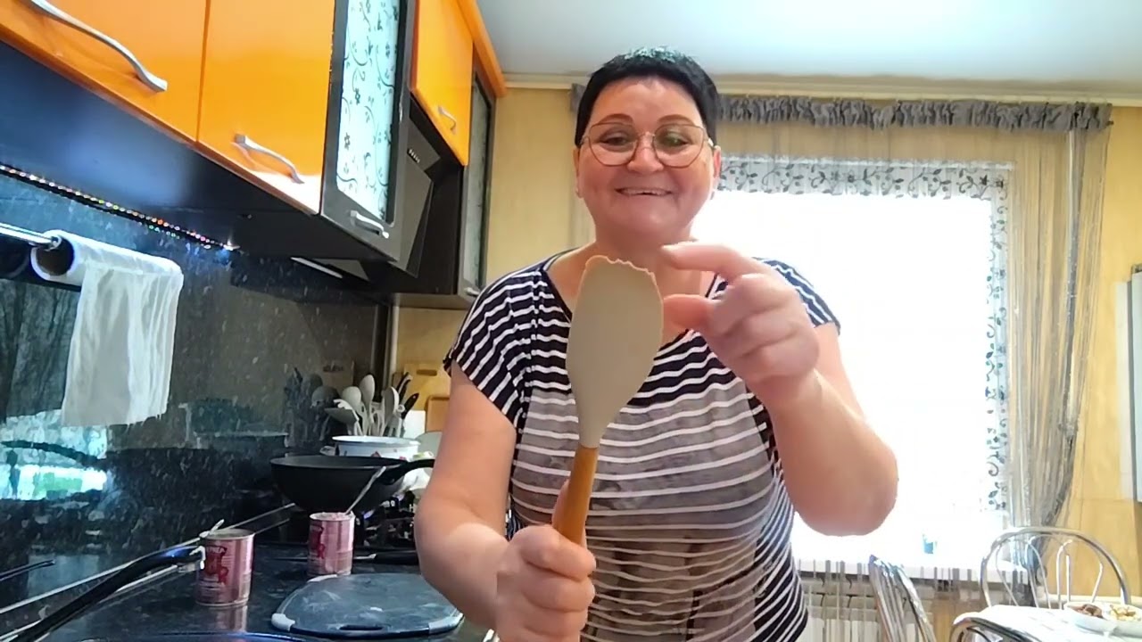 Совсем одна. 