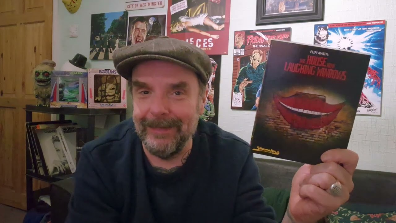 Giallo review.  The house with laughing windows 