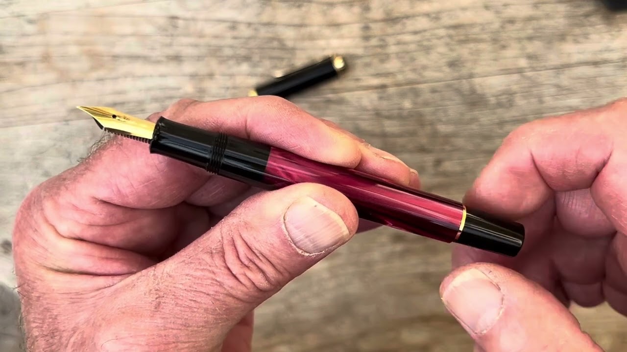 The Pelikan Red Marbled M200 Limited Edition Review