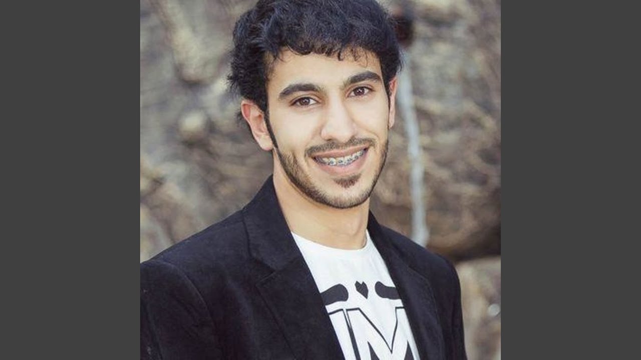 تبسم تراني بقربك انا