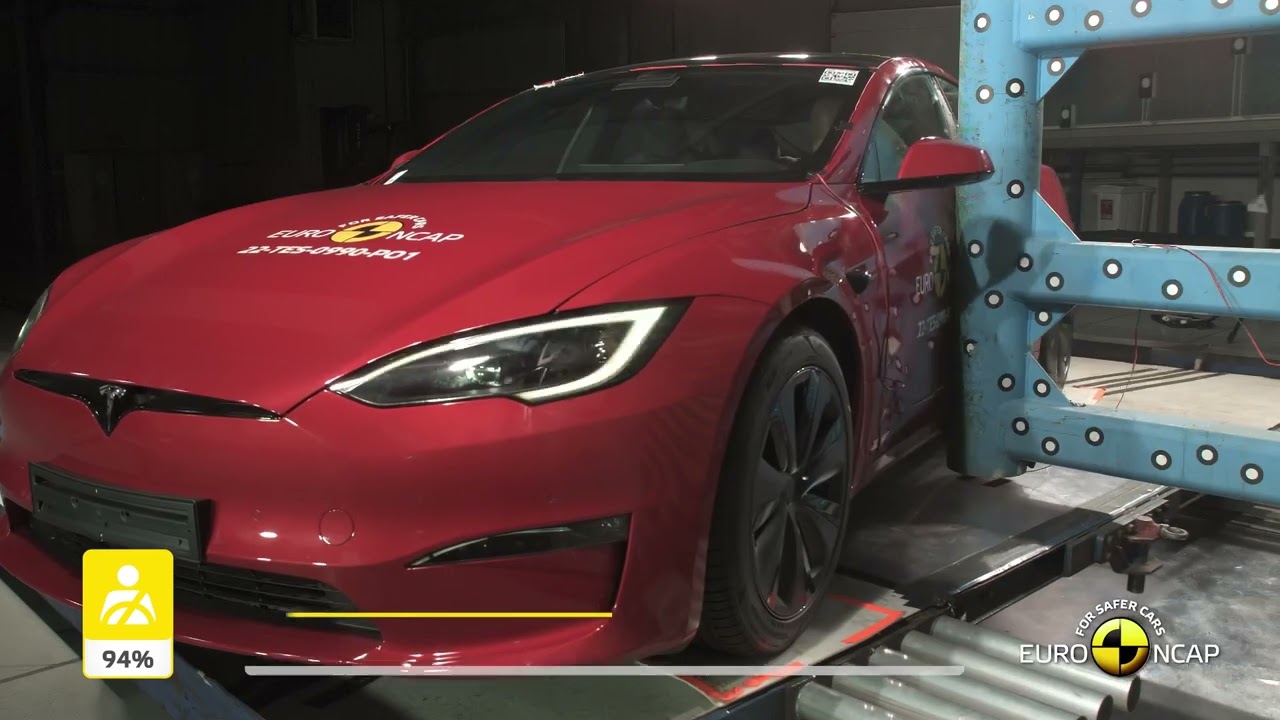 Euro NCAP Safety Tests of Tesla Model S 2022 - Best in Class 2022 - Executive | Pure Electric