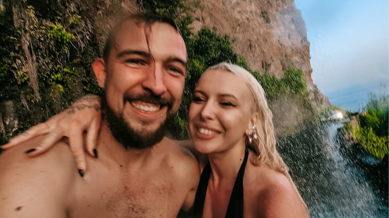 Ne-am dezbracat in mijlocul strazii si am facut dus (noi si toti ceilalti) | MADEIRA