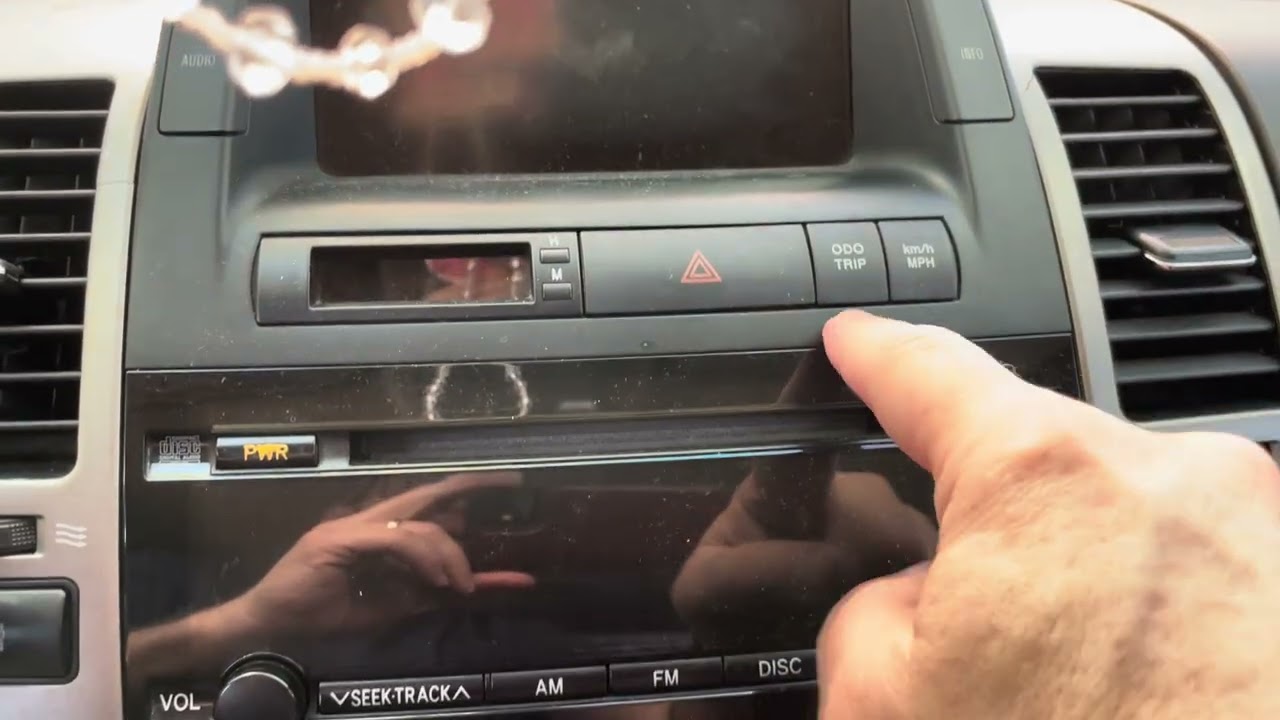 Maintenance light reset 2005 Toyota Prius