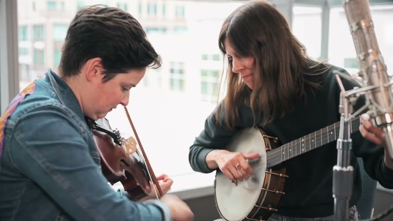 Allison de Groot & Tatiana Hargreaves - 