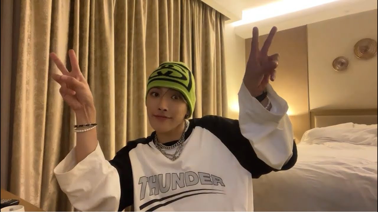 [ENG sub full] ATEEZ Hongjoong 홍Night🌙 Live 8.30.2023