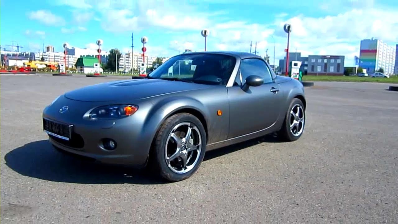 2007 Mazda MX-5. Start Up, Engine, and In Depth Tour.
